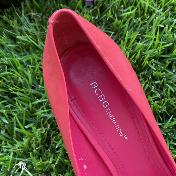 PROM Barbie Pink BCBGeneration peep toe shiny heels size 9B - Picture 5 of 7